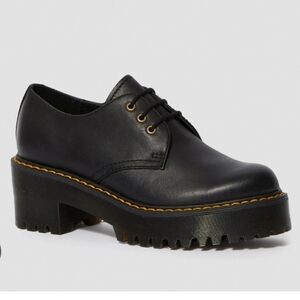 Dr Martens Shriver Low Oxford Platforms